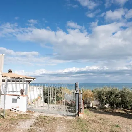 5 Min From Sea, Panoramic View Of Silvi Marina Hotel *